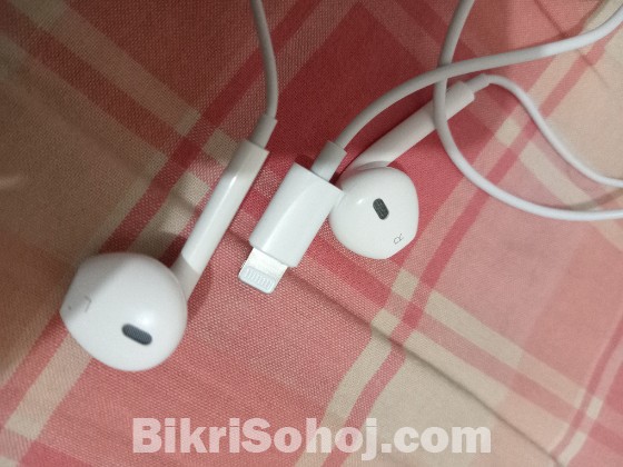 Original iPhone headphone